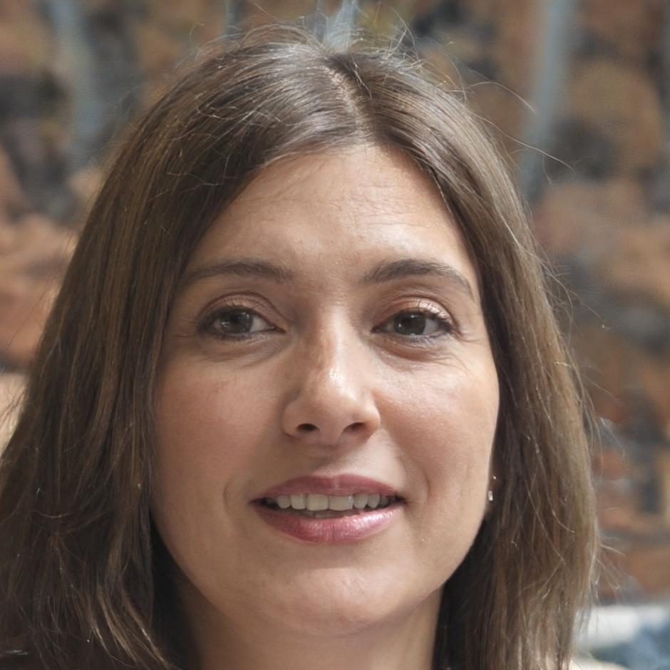 Retrato profesional de Esperanza Villareal